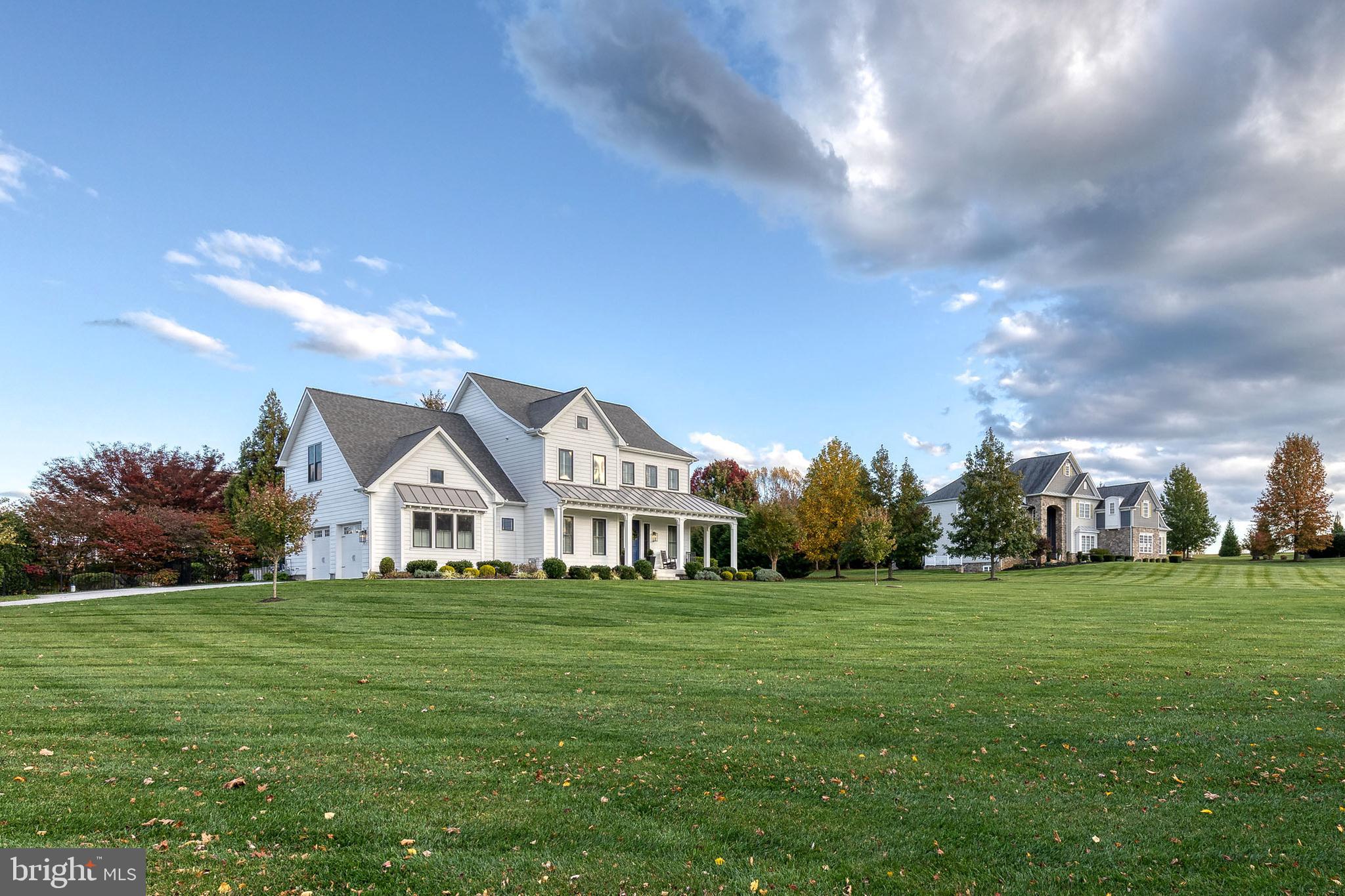 BRIAR KNOLL - Residential