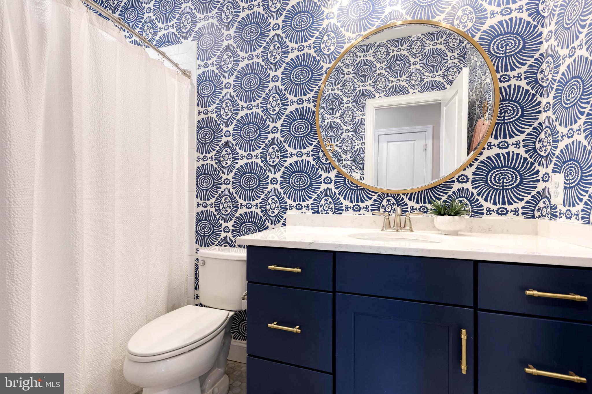 BRIAR KNOLL - Residential