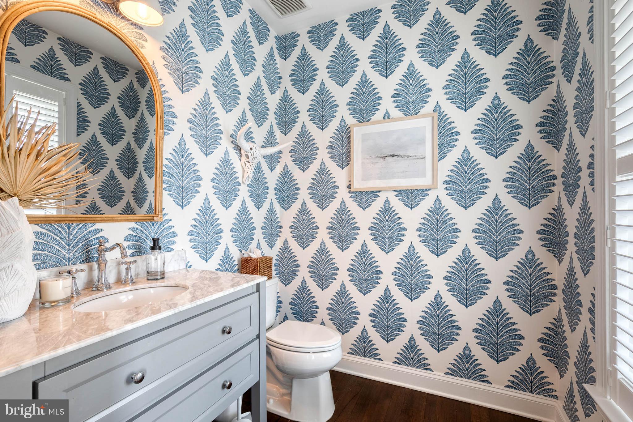 BRIAR KNOLL - Residential