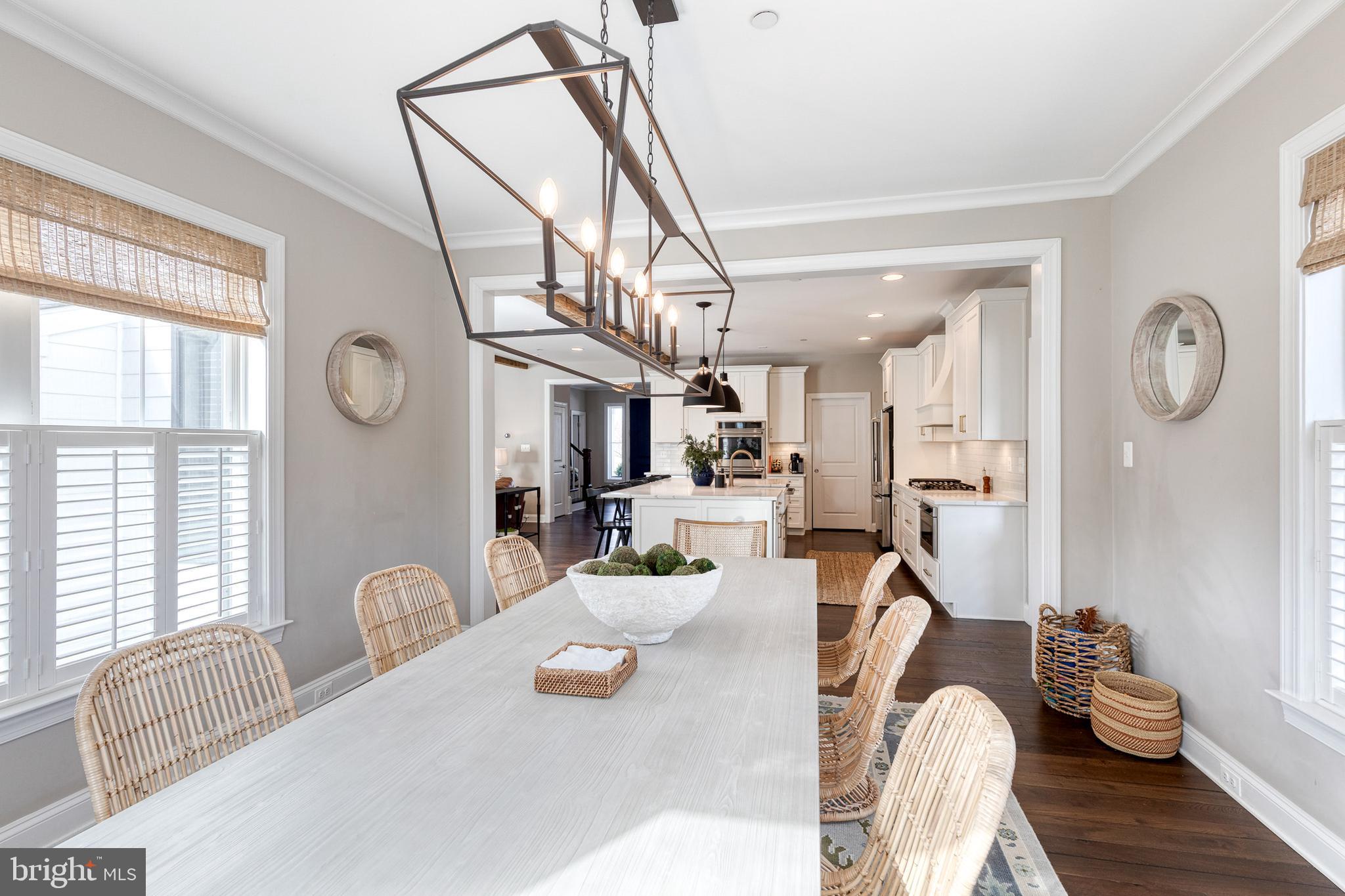 BRIAR KNOLL - Residential