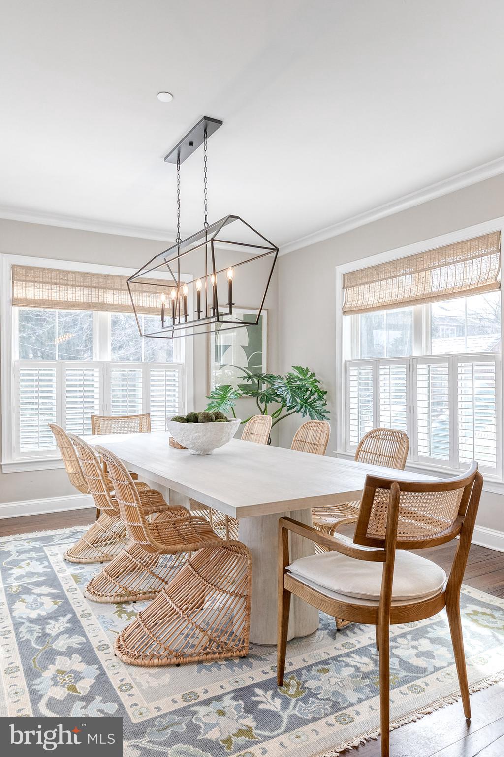 BRIAR KNOLL - Residential