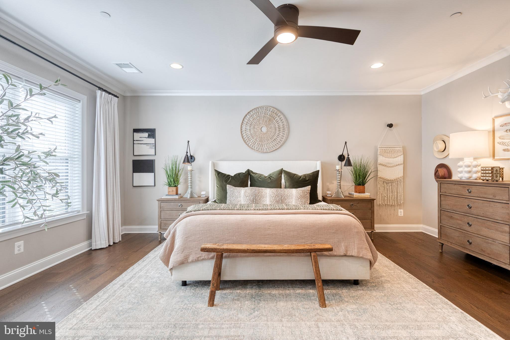 BRIAR KNOLL - Residential