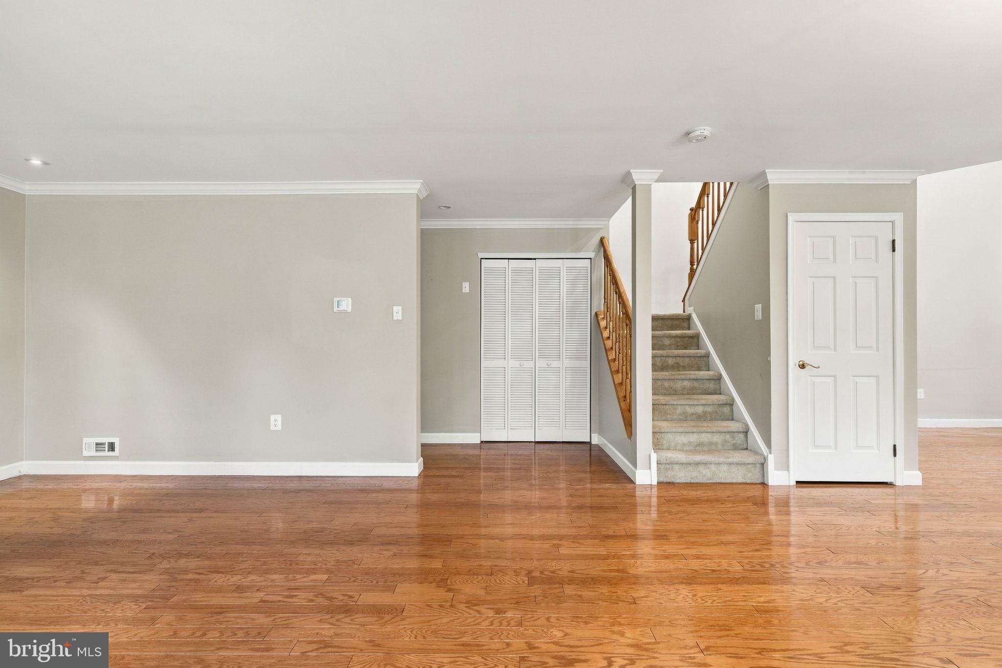 506 COACHWOOD COURT