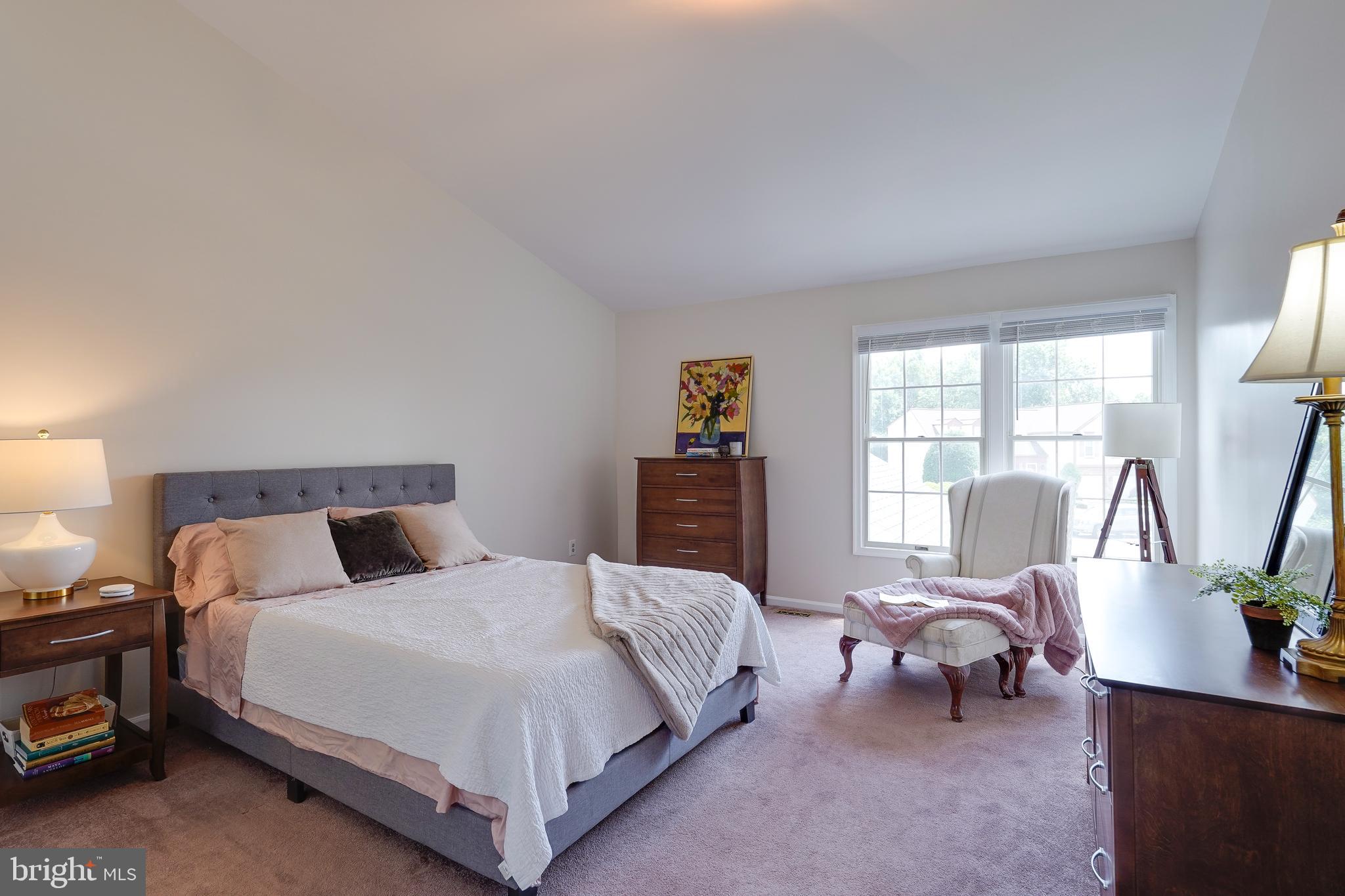 STONEGATE - Residential