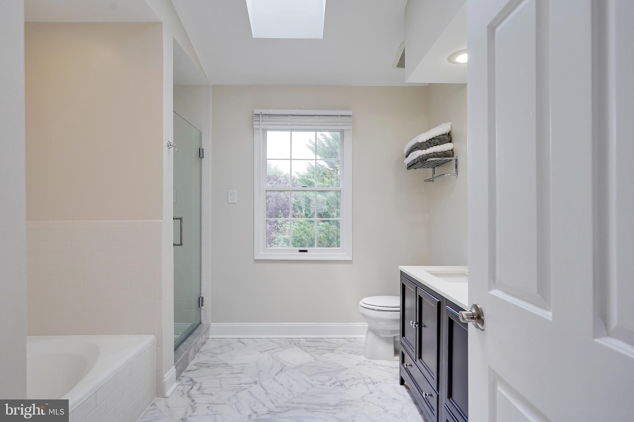 STONEGATE - Residential