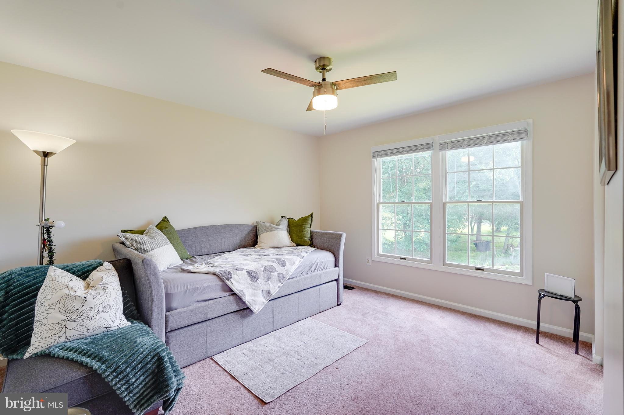 STONEGATE - Residential