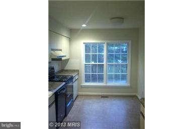 LAUREL LAKES - Residential Lease