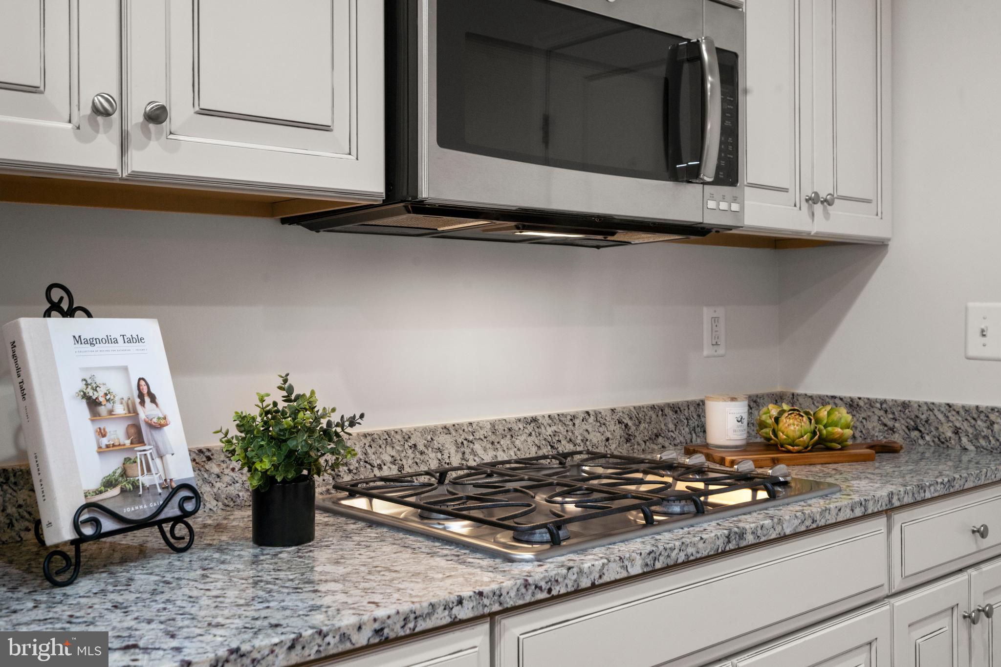 WEST RIDGE - Residential