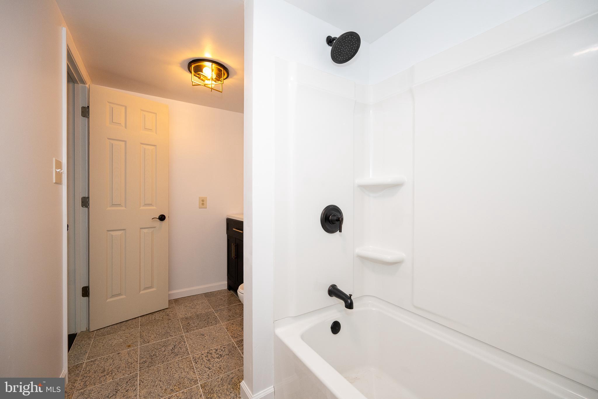 ELKTON - Residential