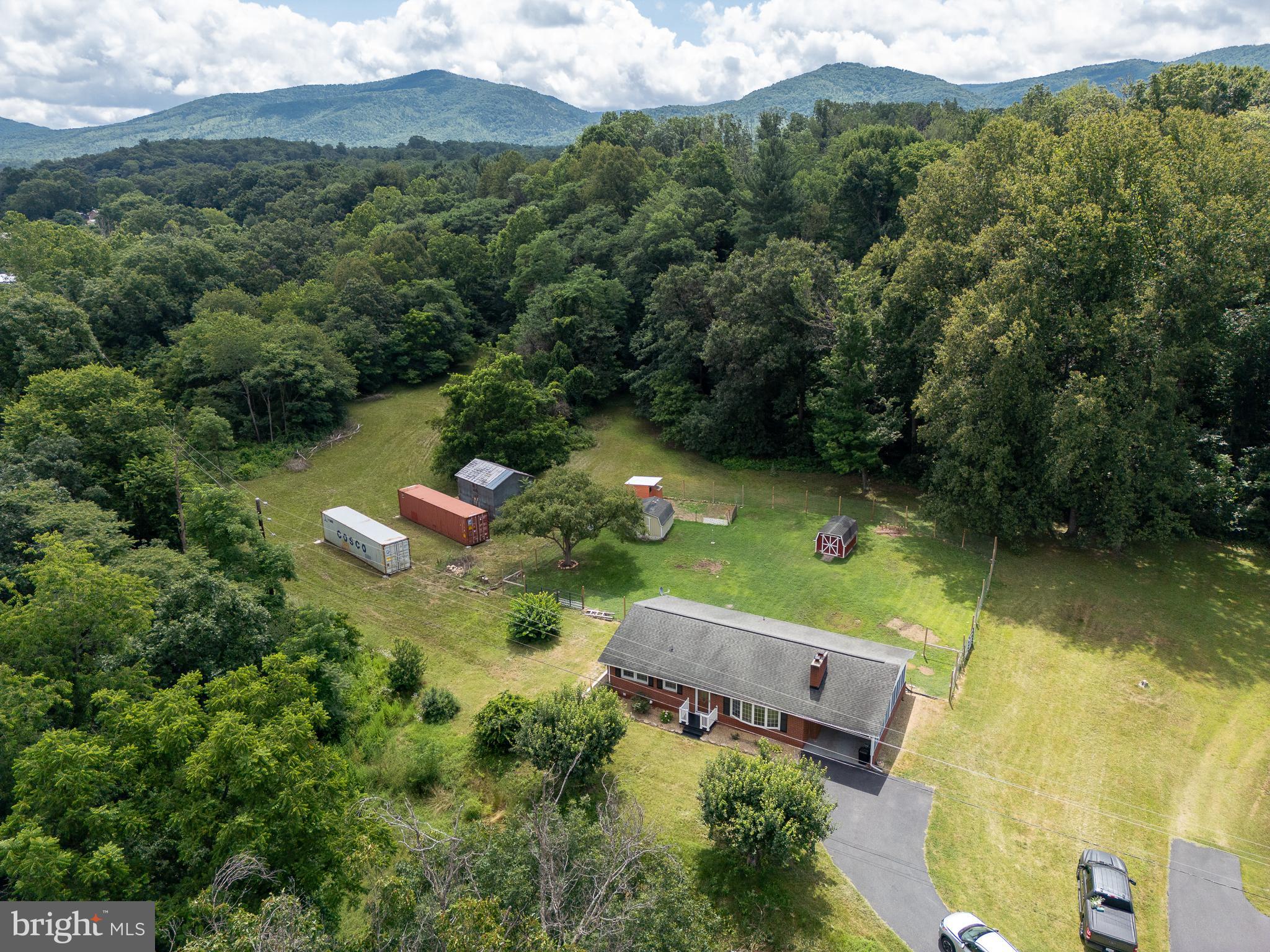 ELKTON - Residential