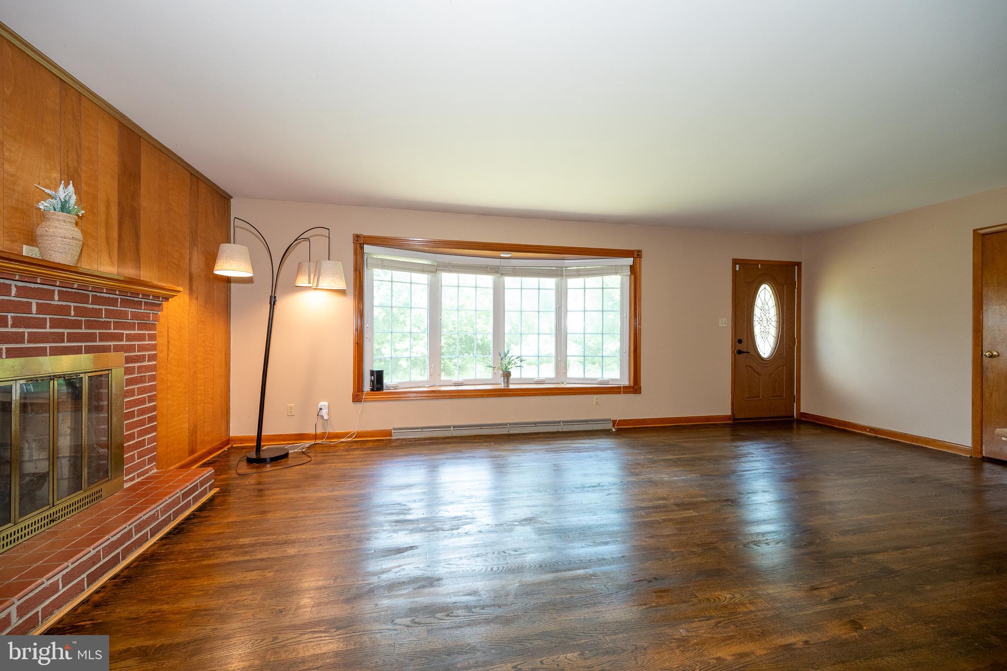 ELKTON - Residential