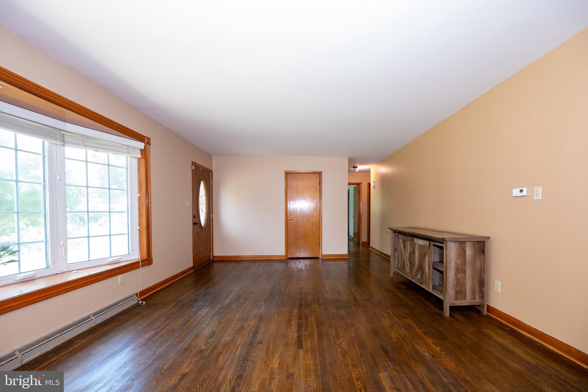 ELKTON - Residential