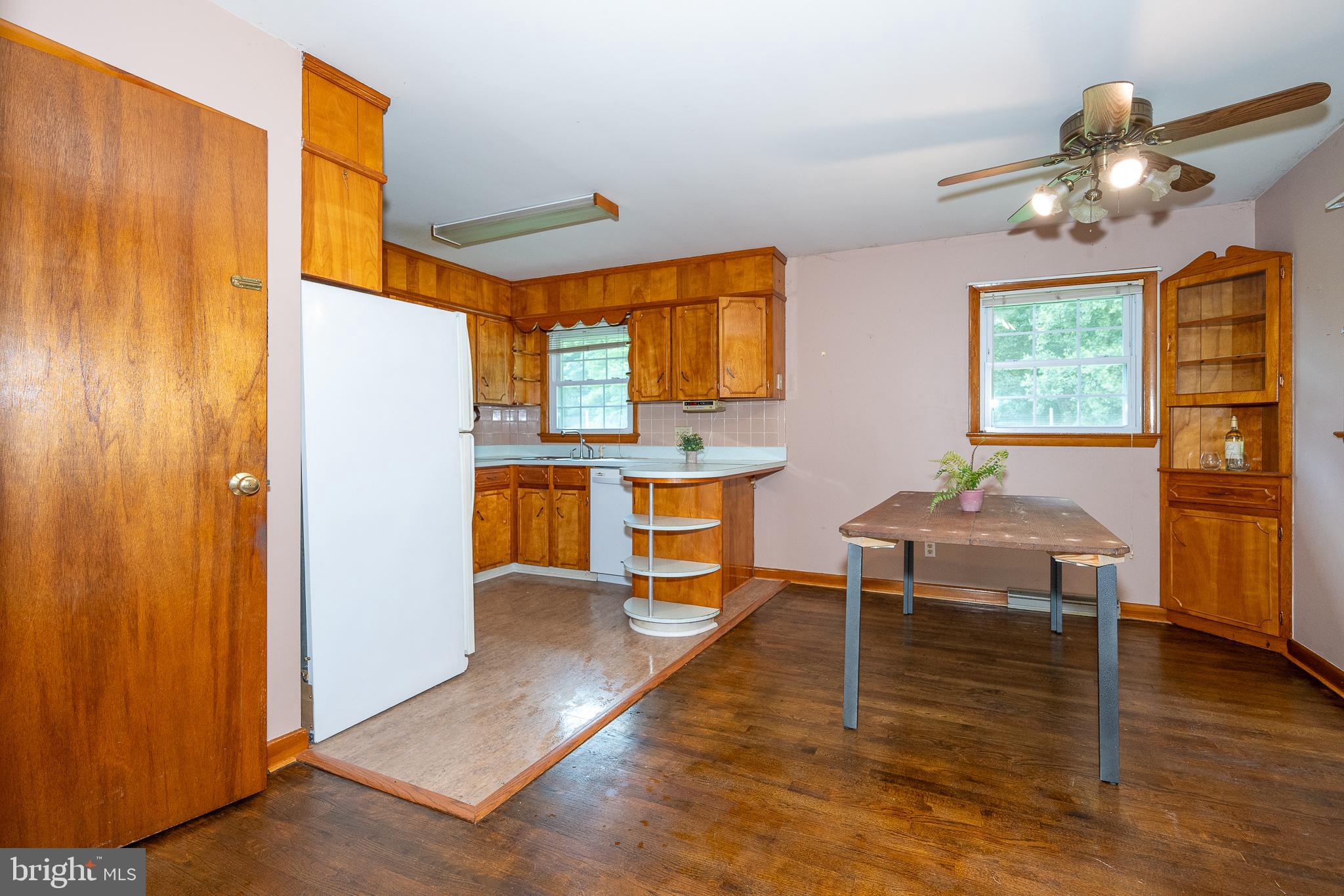 ELKTON - Residential