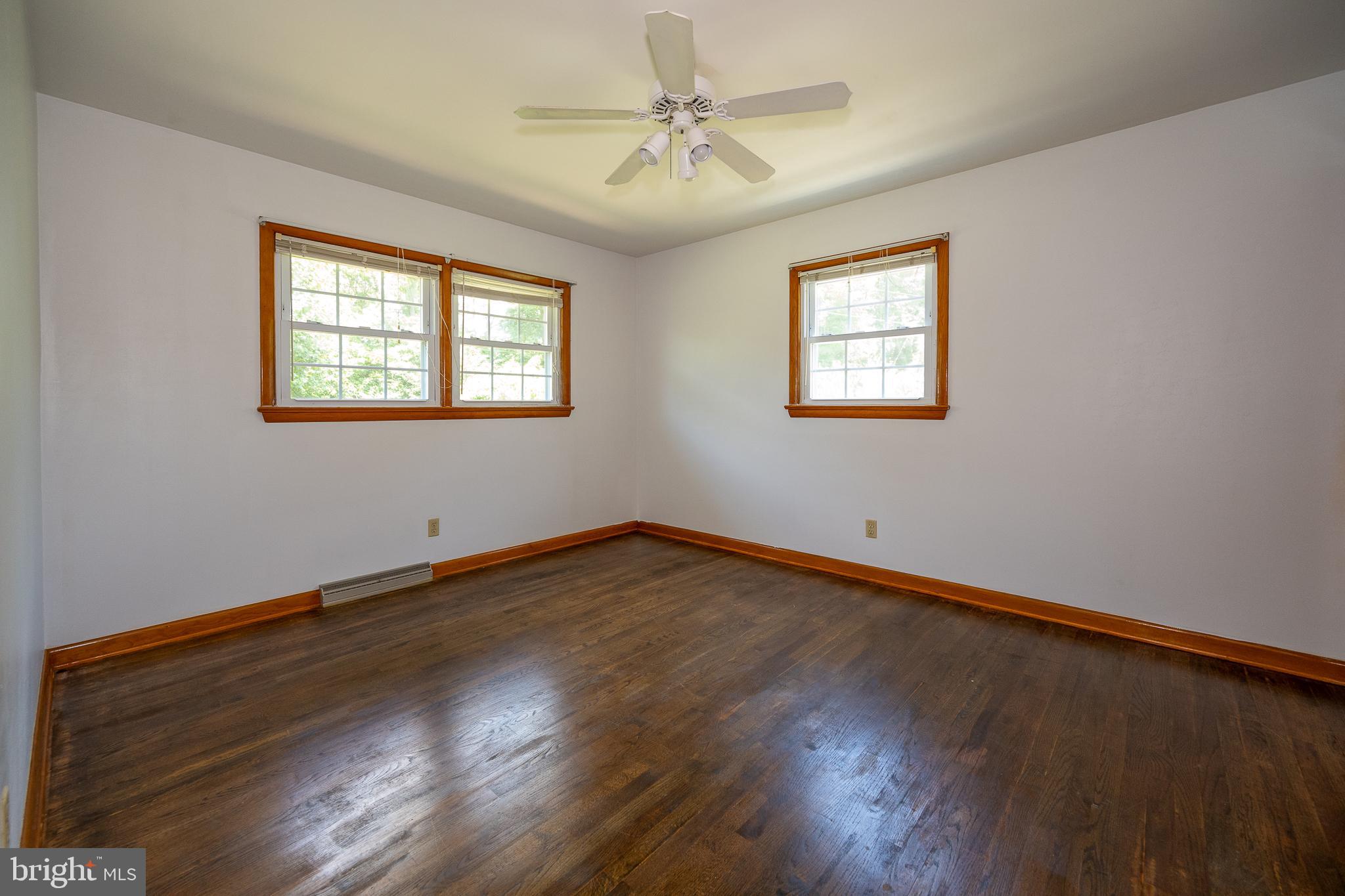 ELKTON - Residential