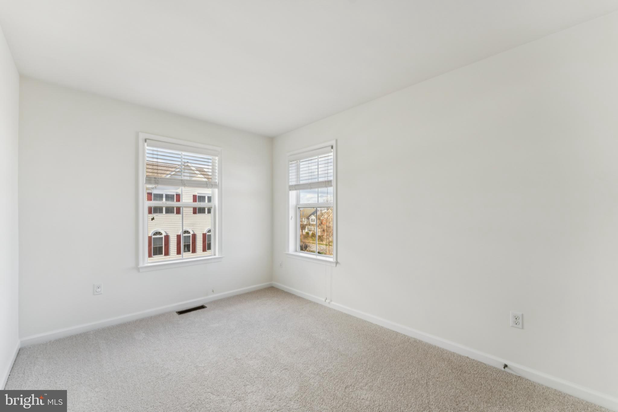 ELLENDALE - Residential