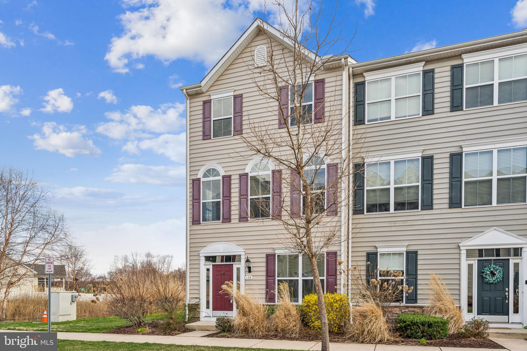 ELLENDALE - Residential