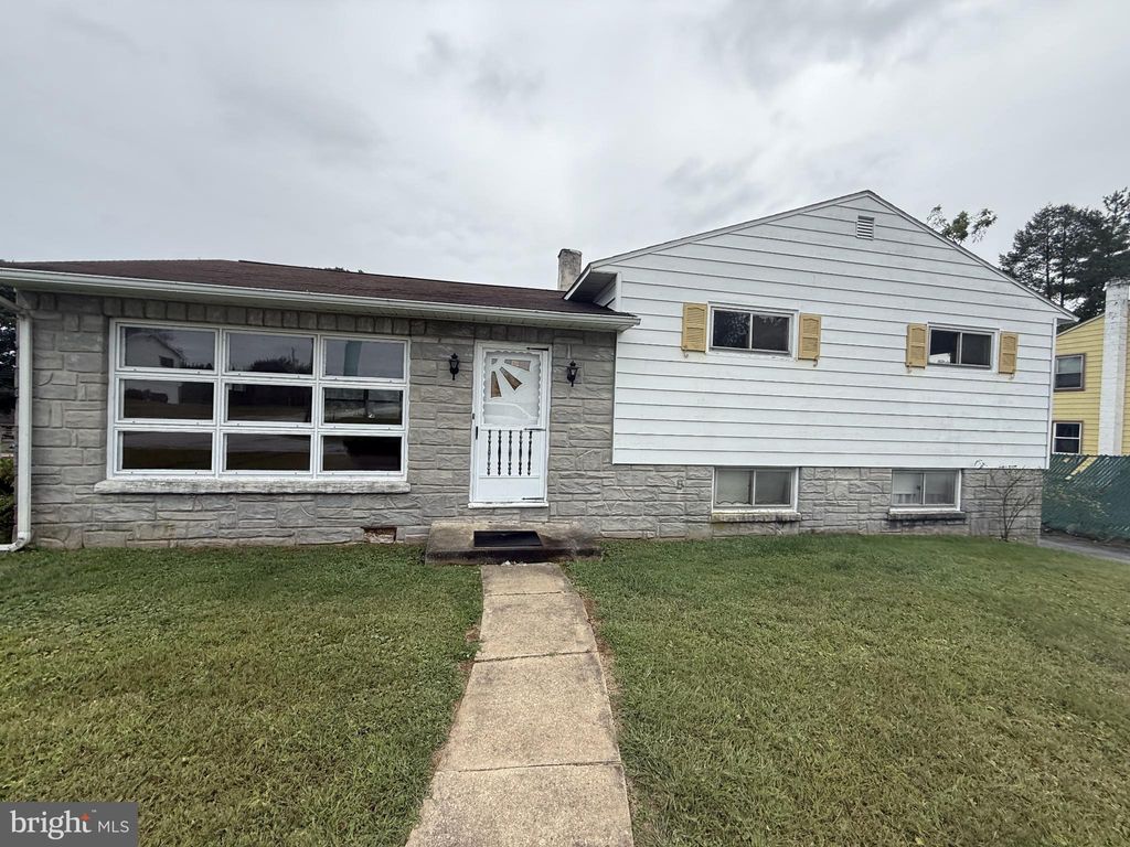 Photo of 960 N Walnut Street, COATESVILLE, PA 19320 (MLS # PACT2109340)