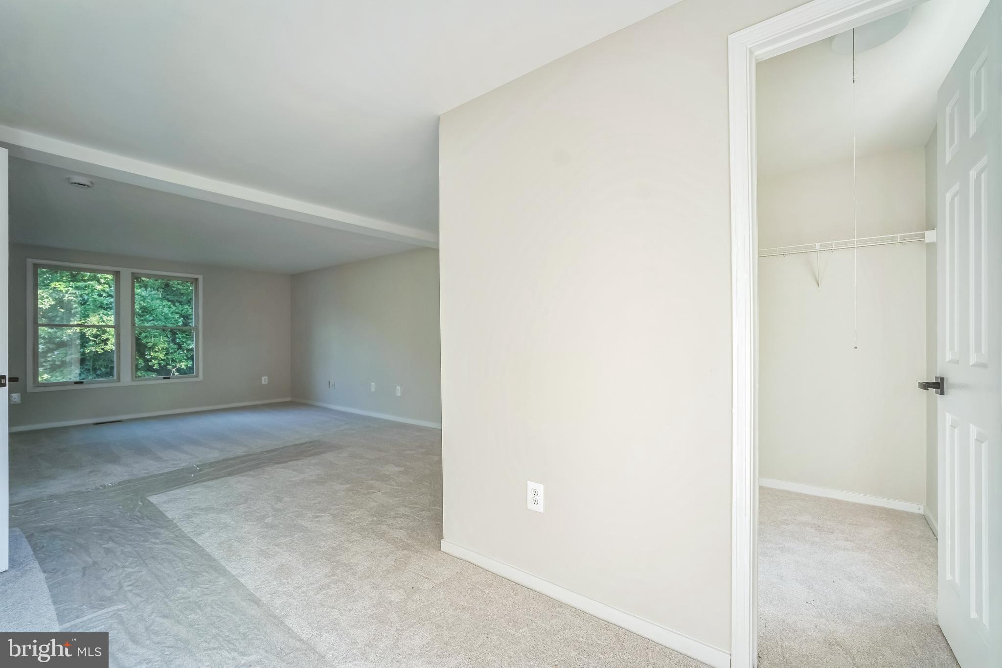 CENTREVILLE FARMS - Residential