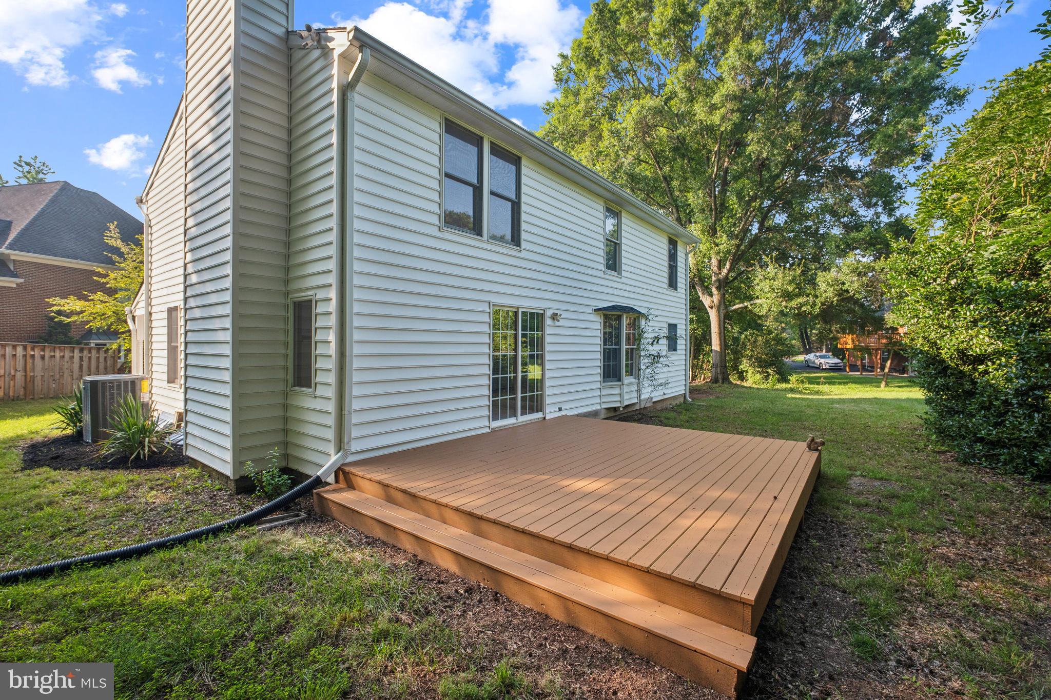 CENTREVILLE FARMS - Residential