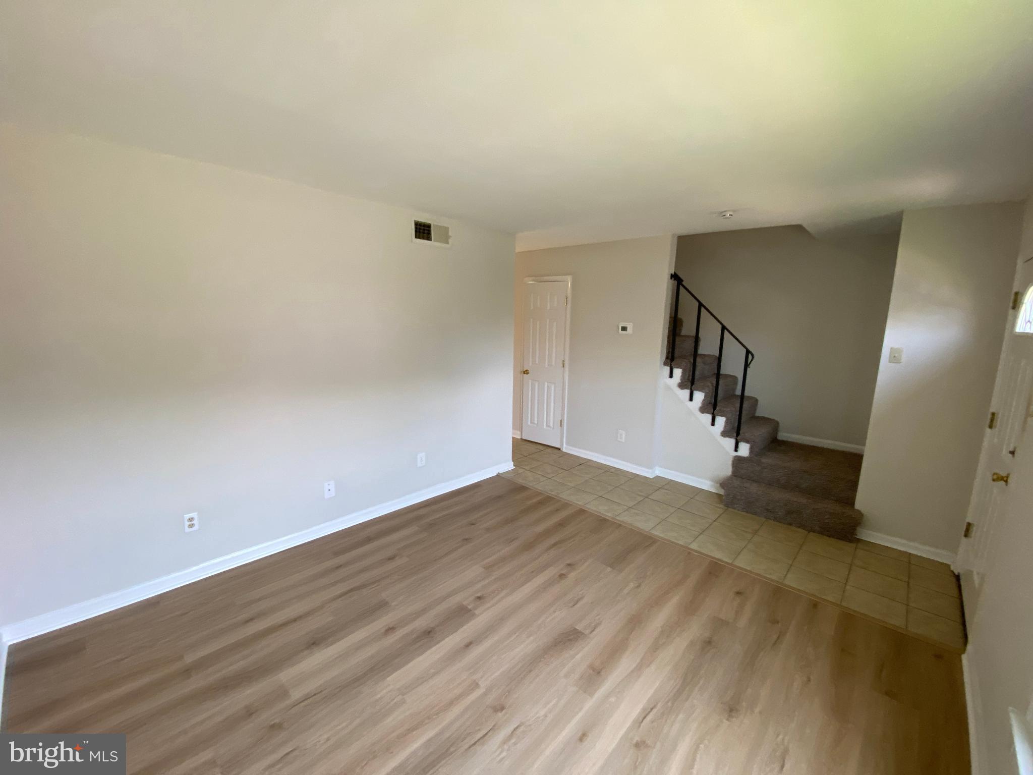 CENTRAL PARK TOWNHOMES - Residential Lease