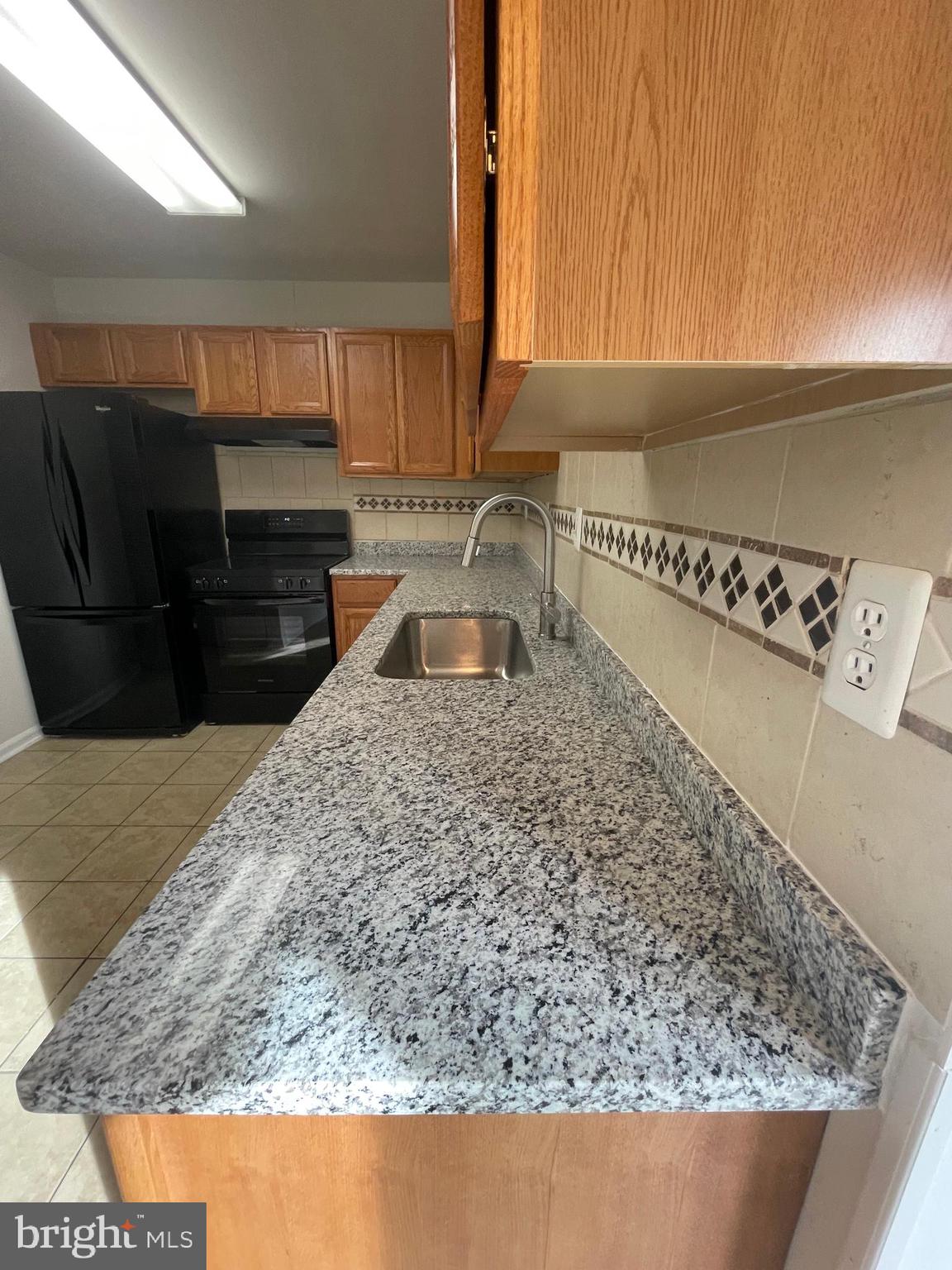 CENTRAL PARK TOWNHOMES - Residential Lease