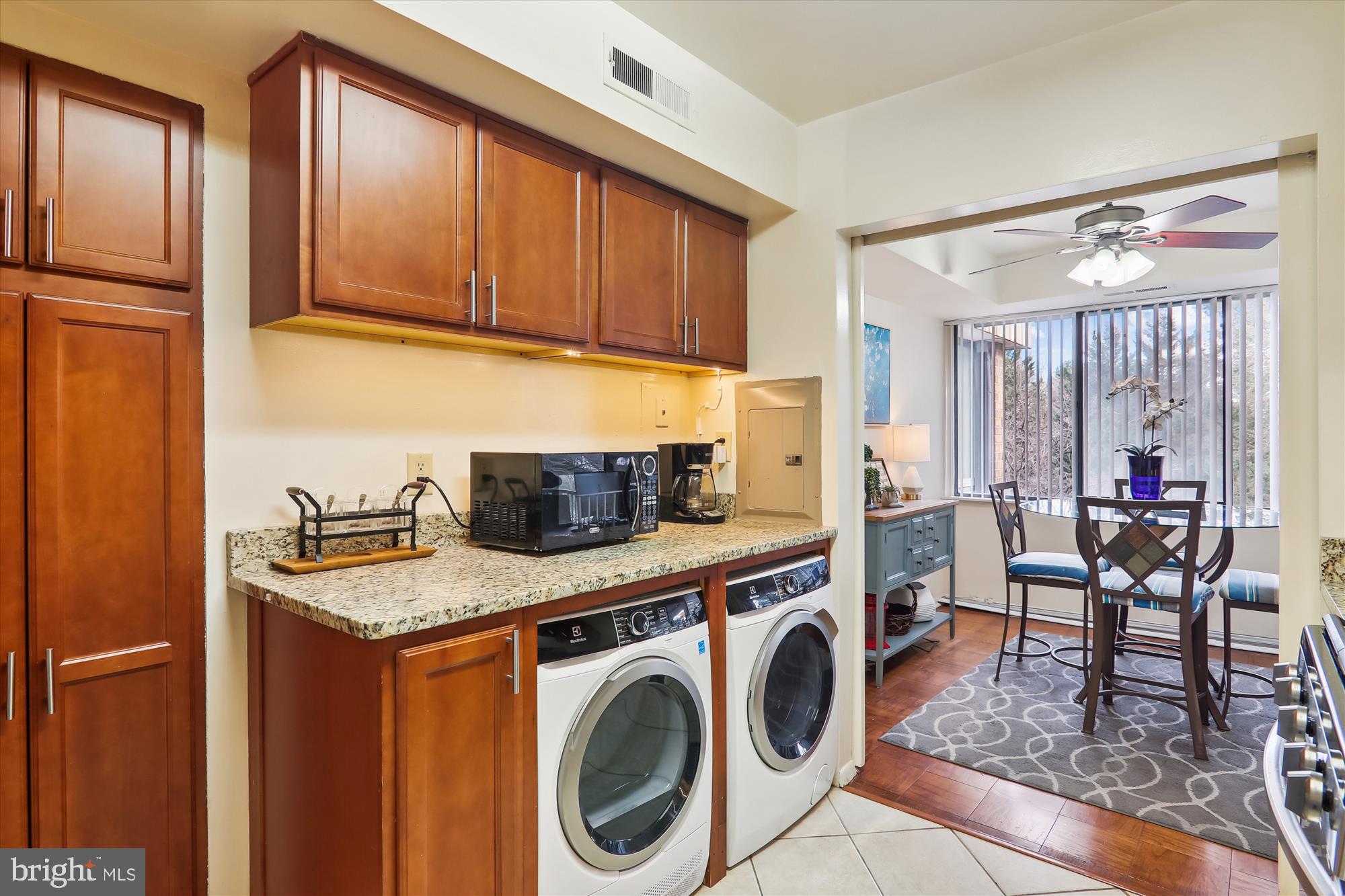 AMERICANA FINMARK - Residential