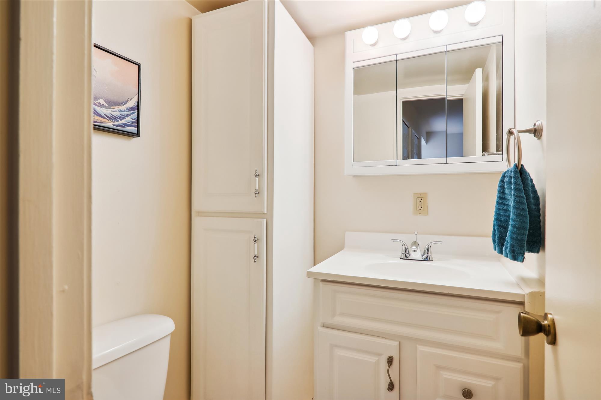 AMERICANA FINMARK - Residential