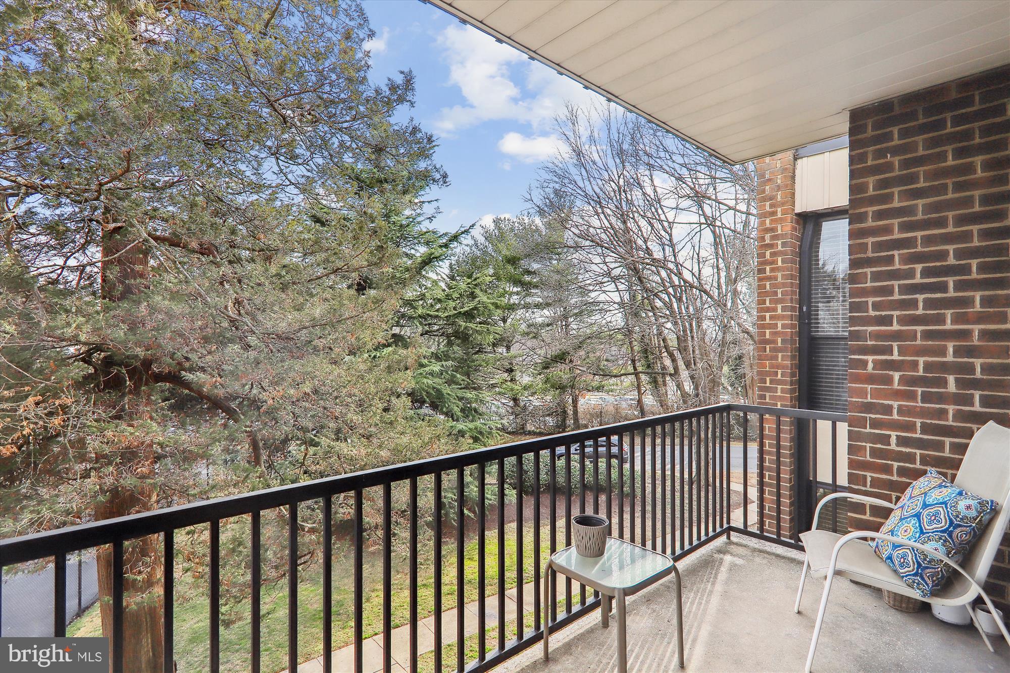 AMERICANA FINMARK - Residential