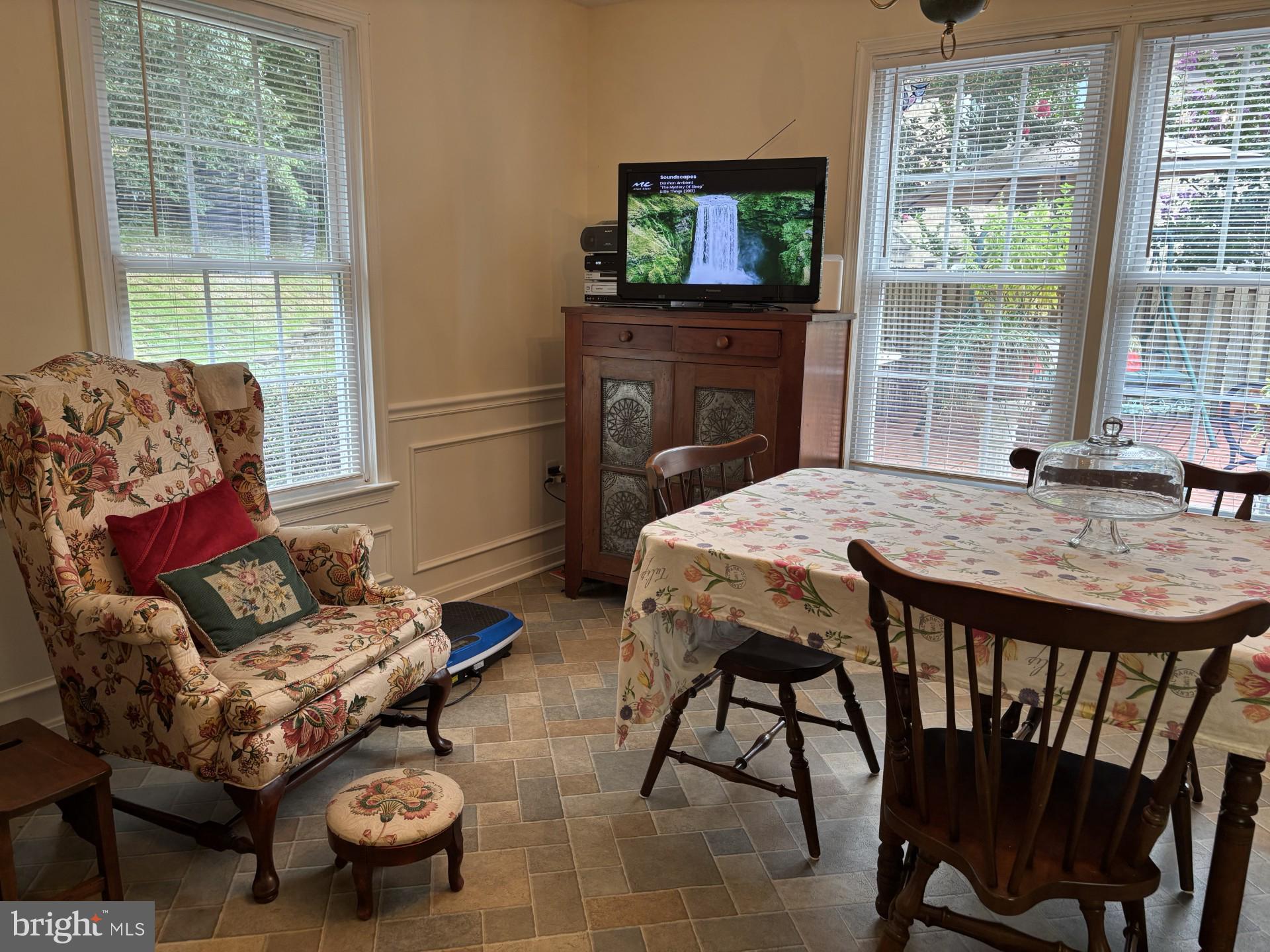 HERITAGE HARBOUR - Residential Lease