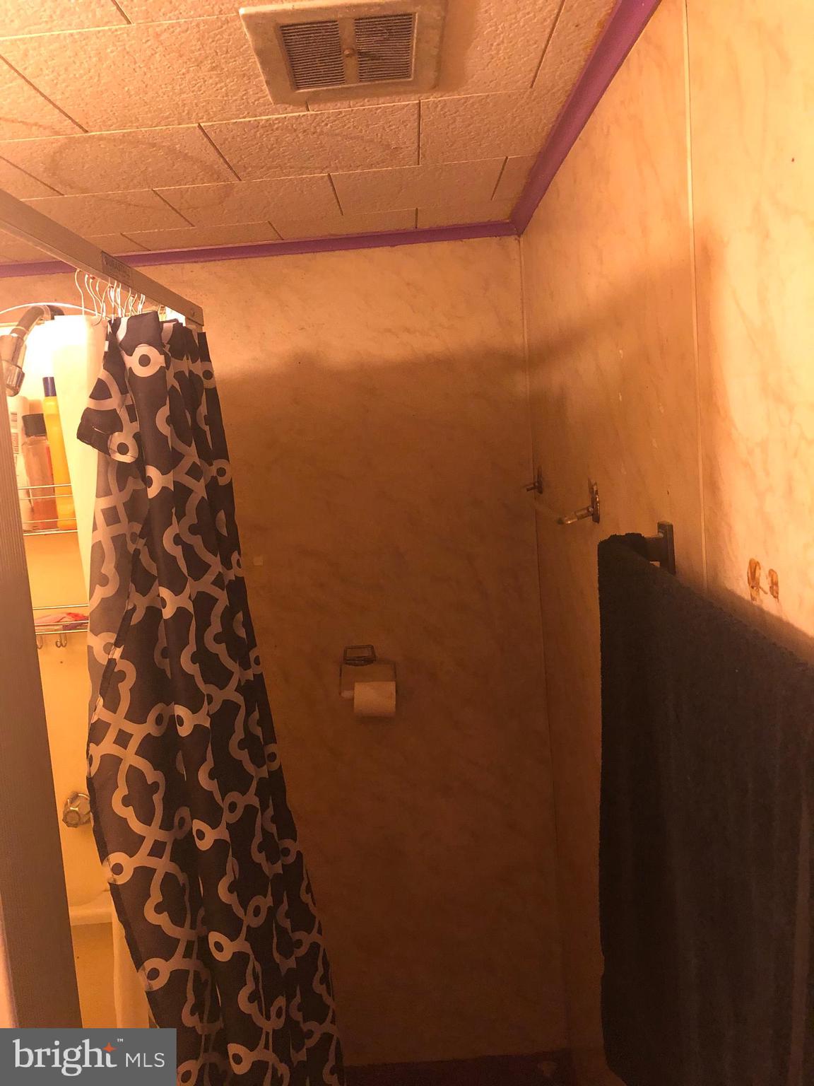 BERNVILLE ESTATES - Residential Income