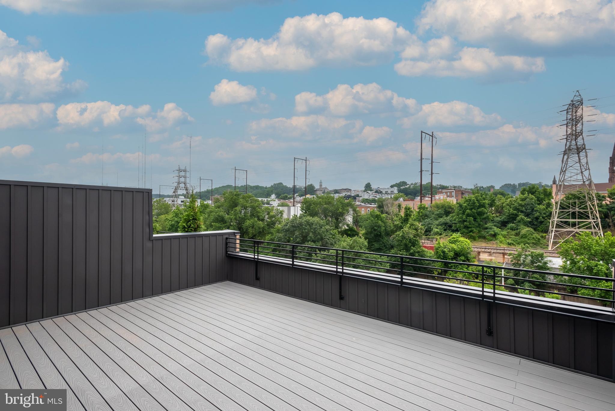 THE LOCKS - Residential