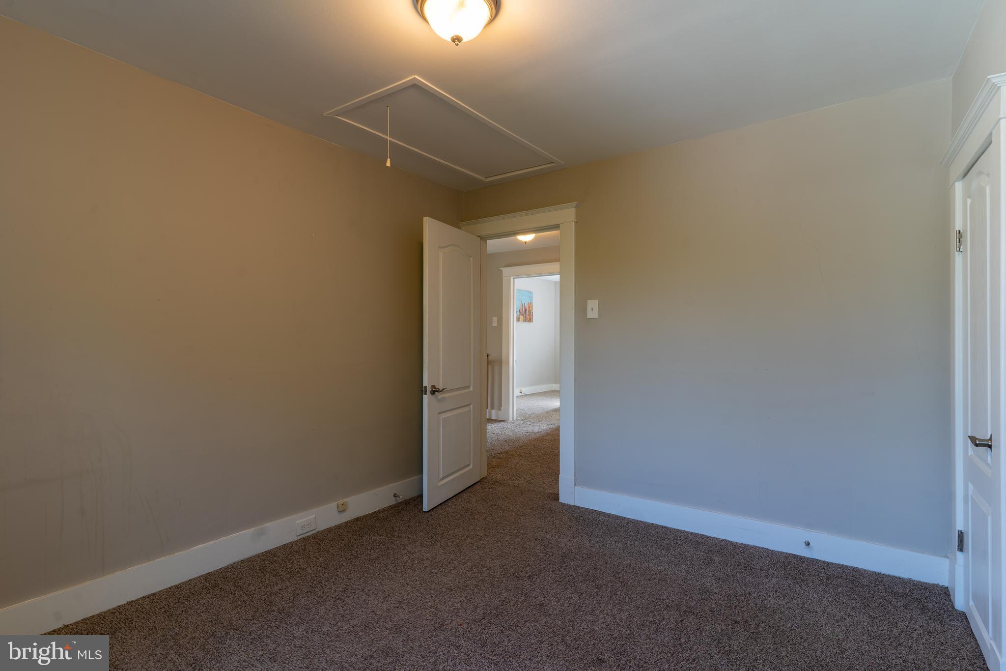 ELMWOOD - Residential