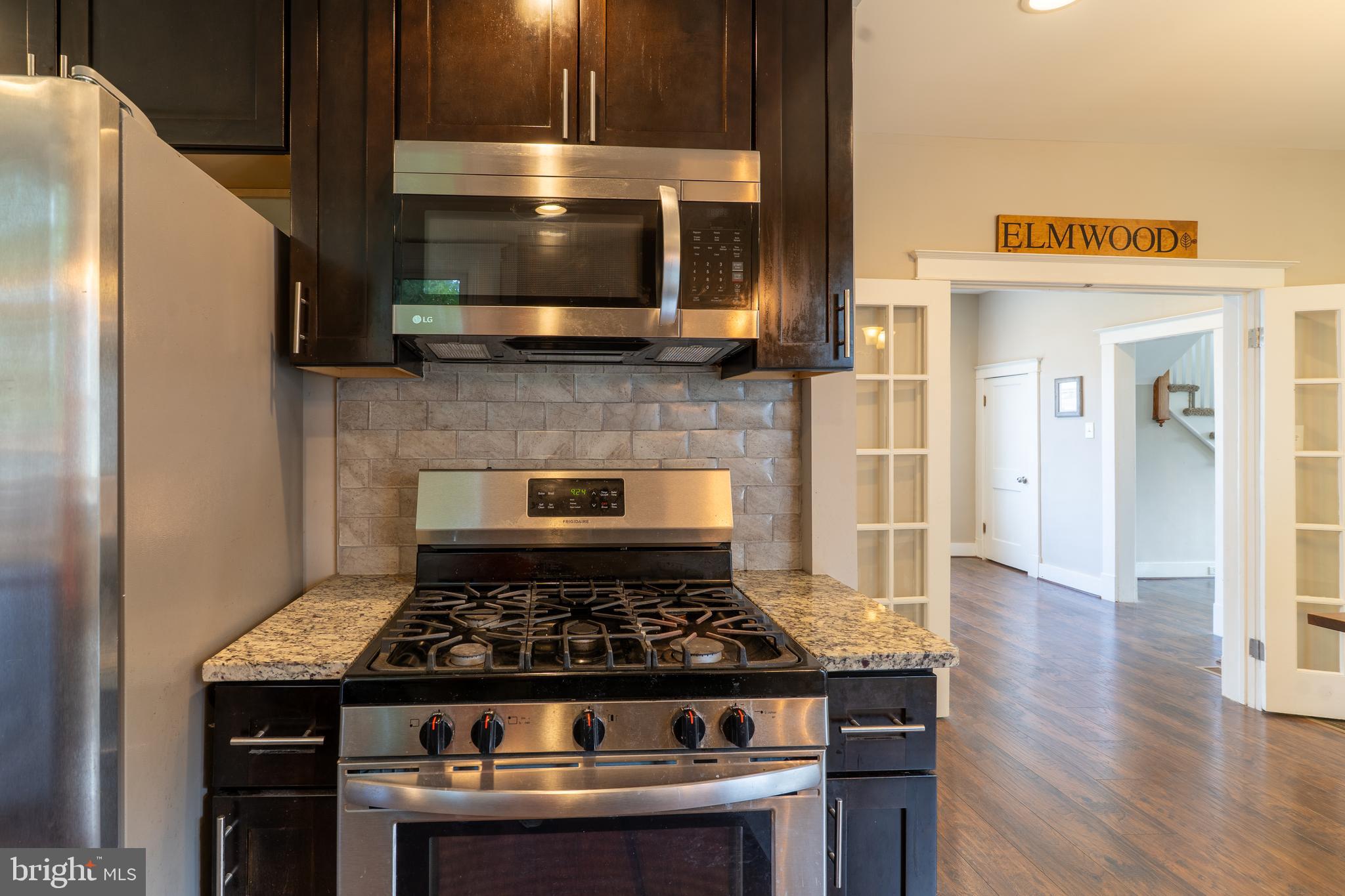 ELMWOOD - Residential