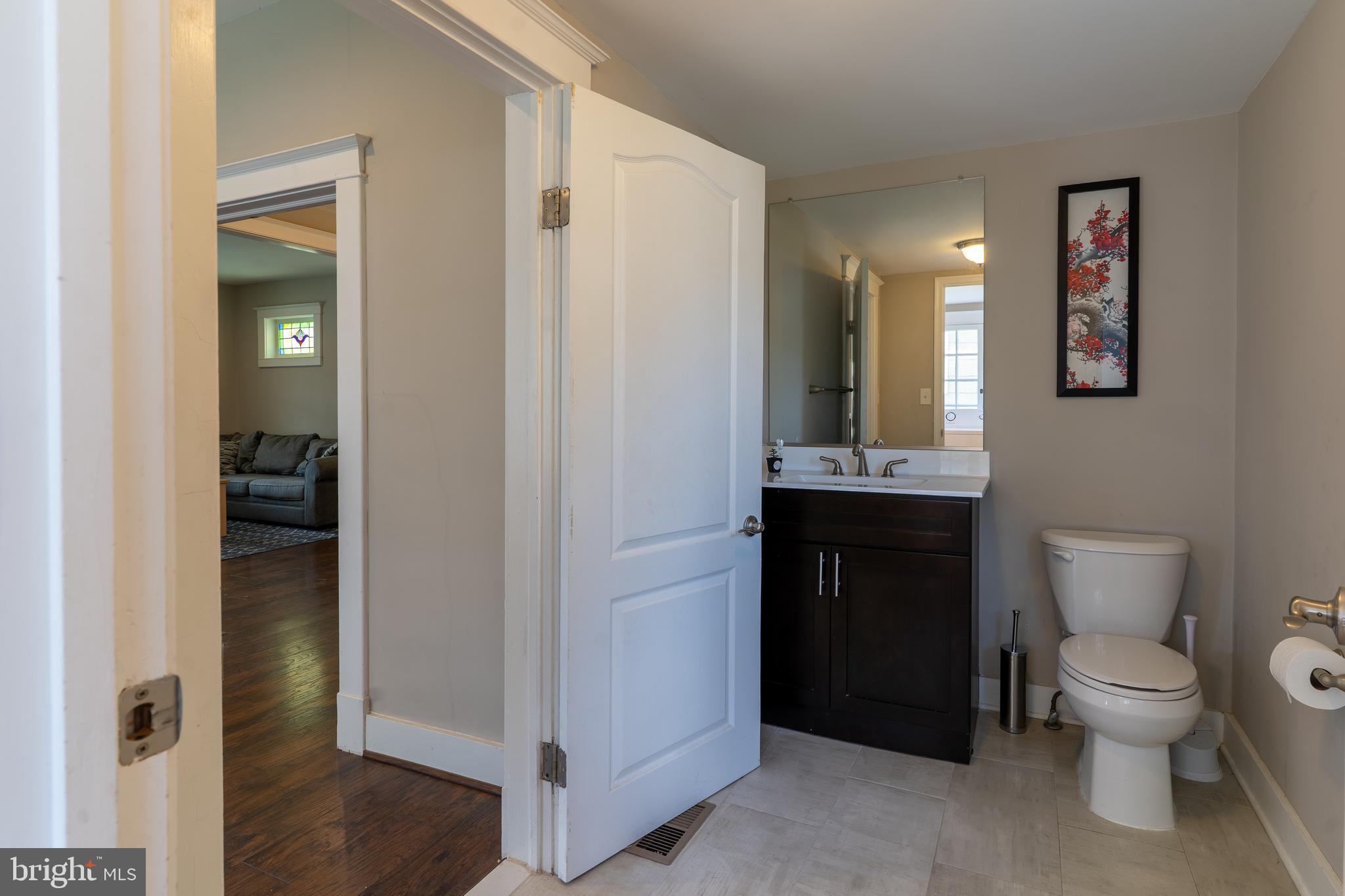 ELMWOOD - Residential