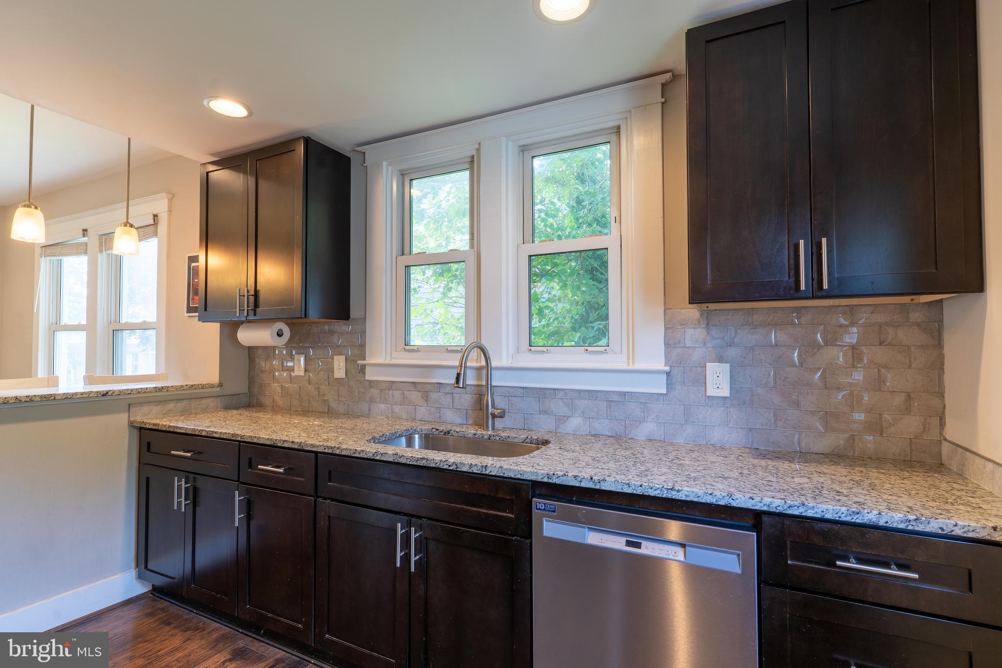 ELMWOOD - Residential