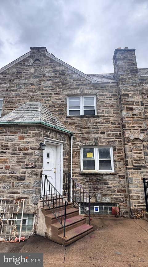 Townhouse For Sale - 5117 D Street<br/> PHILADELPHIA, PA 19120