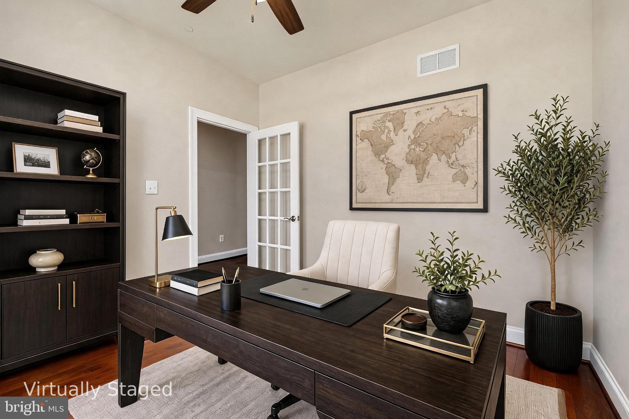 1715 BOTANICAL COURT 8