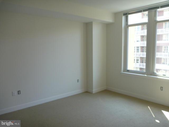 ONE NATIONAL HARBOR CONDOMINIUM - Residential Lease