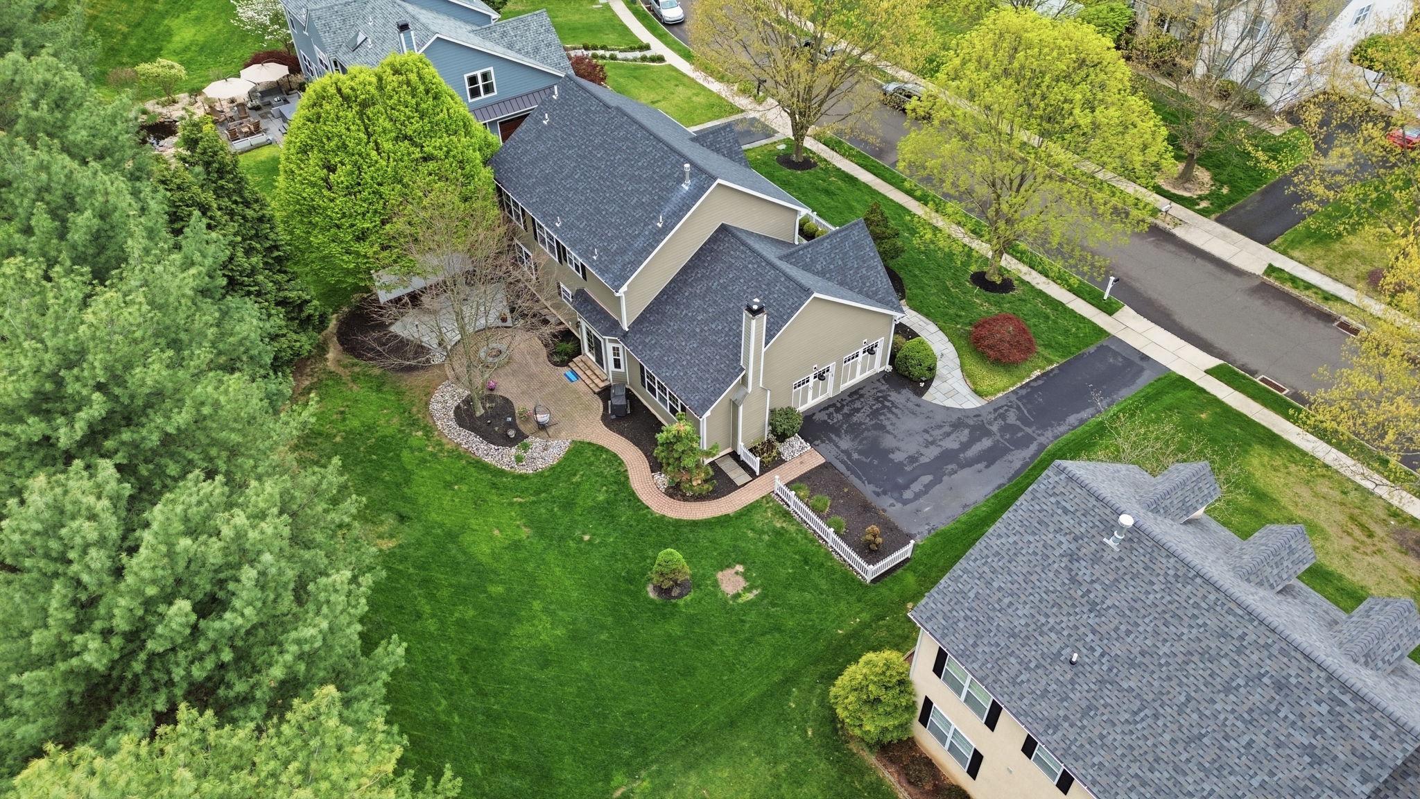 THE RIDINGS OF BUCK - Residential