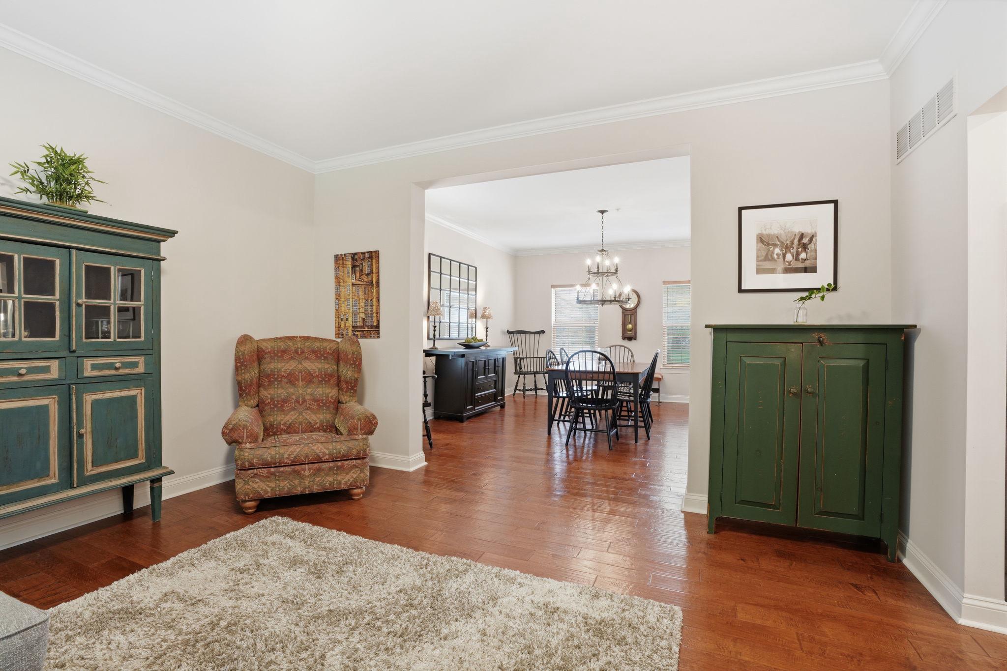 THE RIDINGS OF BUCK - Residential