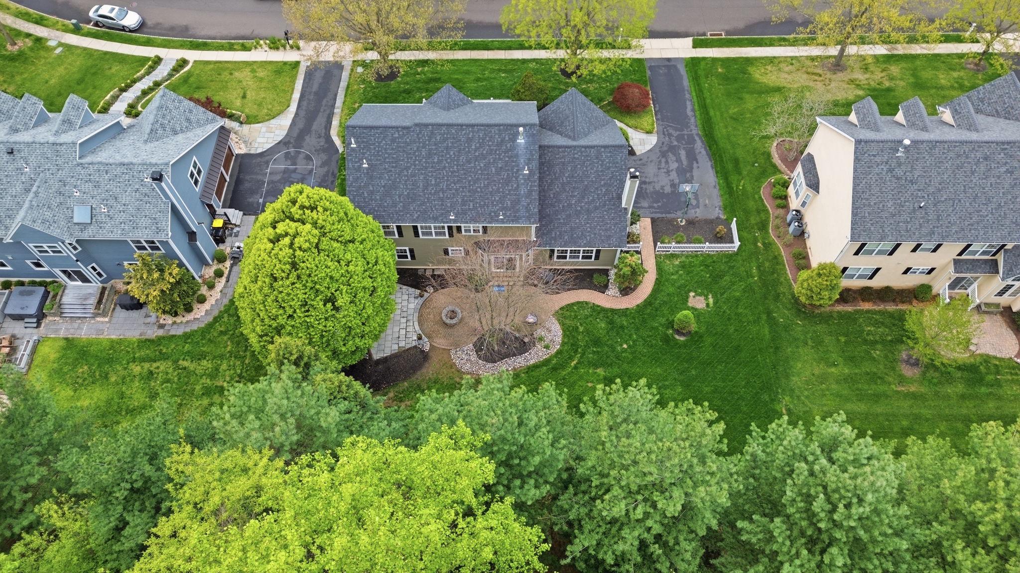 THE RIDINGS OF BUCK - Residential