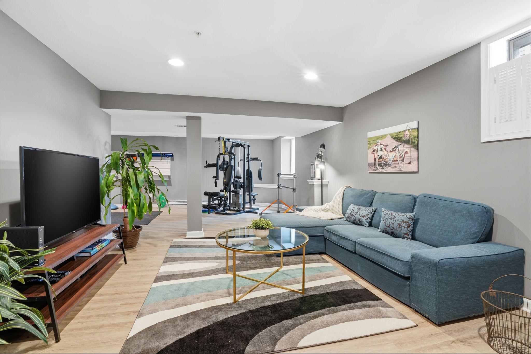 THE RIDINGS OF BUCK - Residential