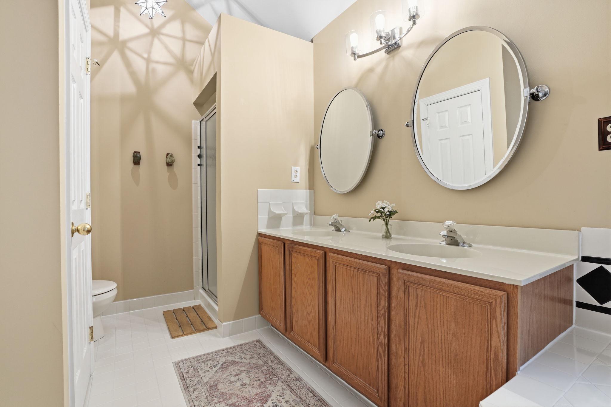 THE RIDINGS OF BUCK - Residential