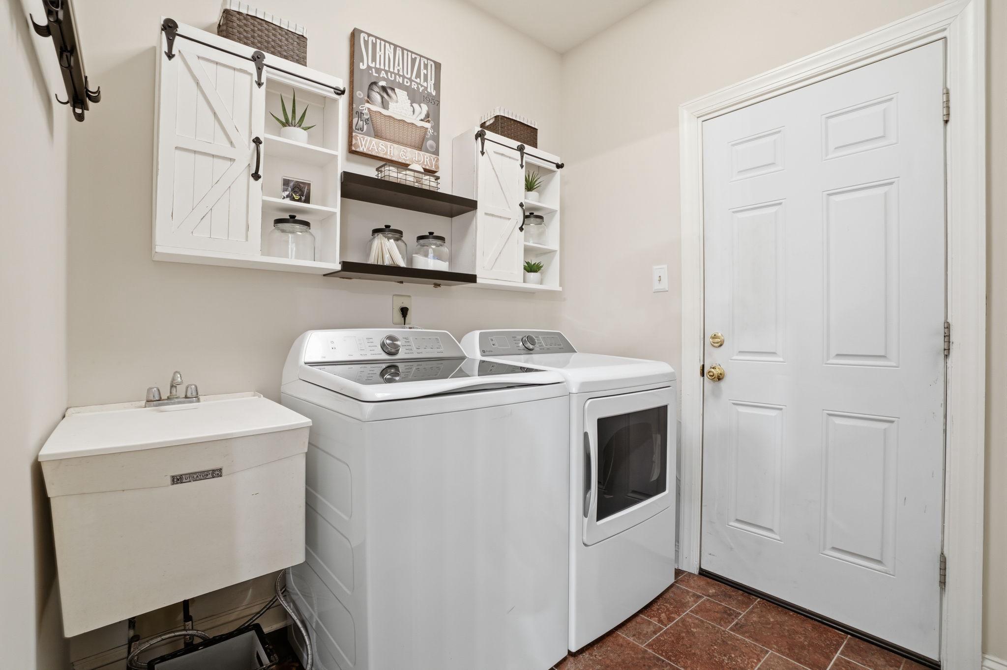 THE RIDINGS OF BUCK - Residential