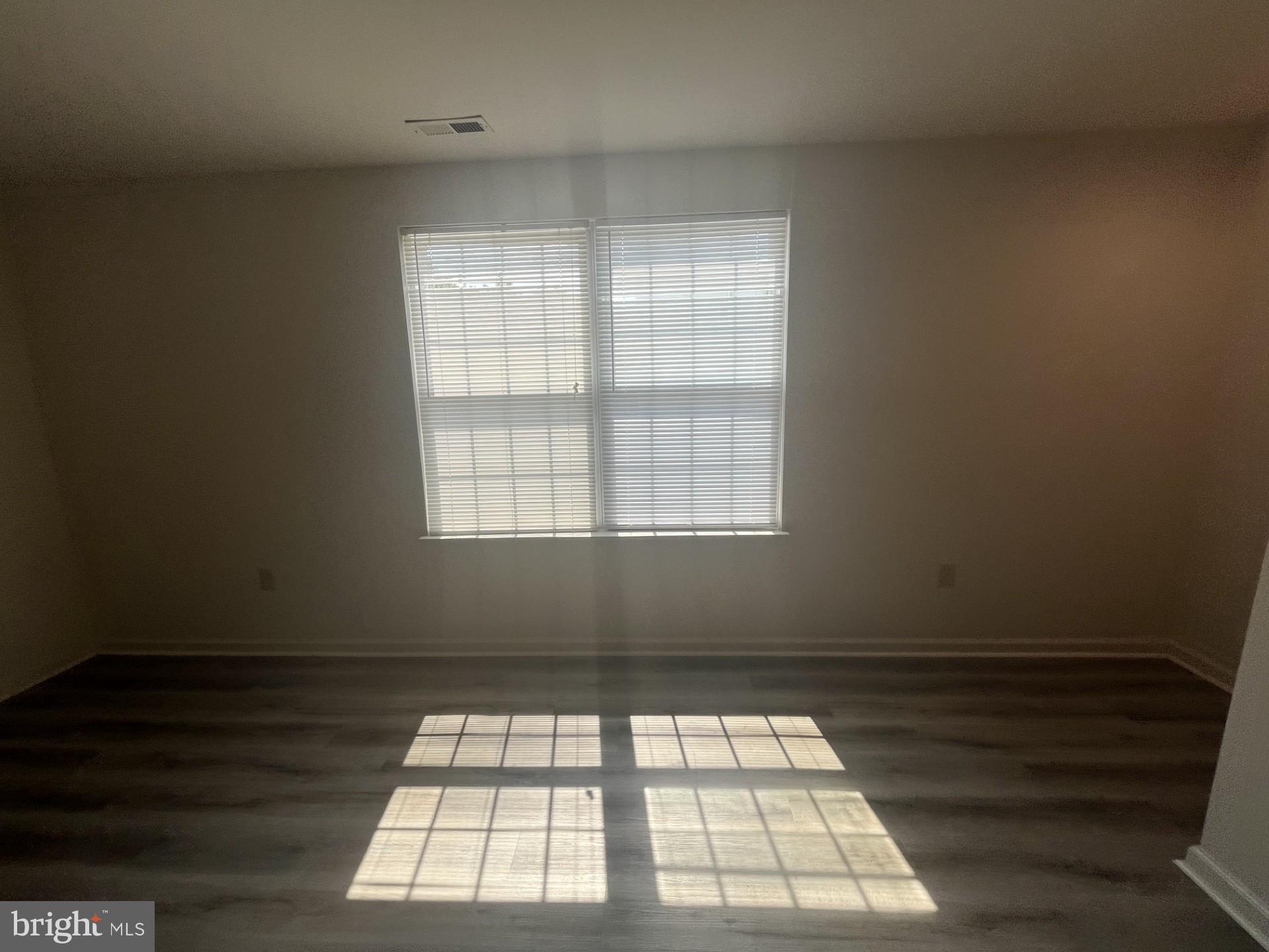 BELLS RUN - Residential Lease