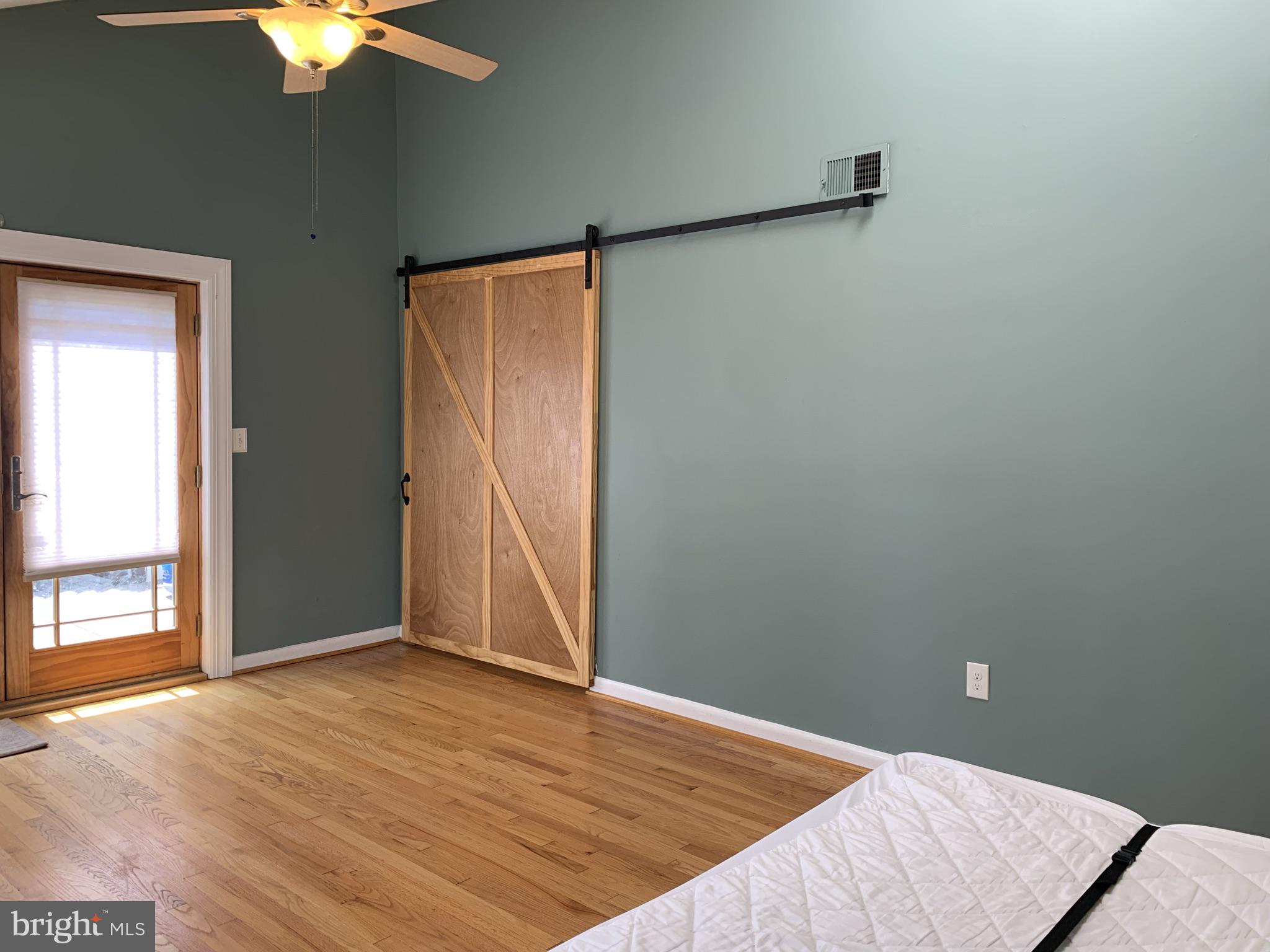 OAKCREST - Residential Lease