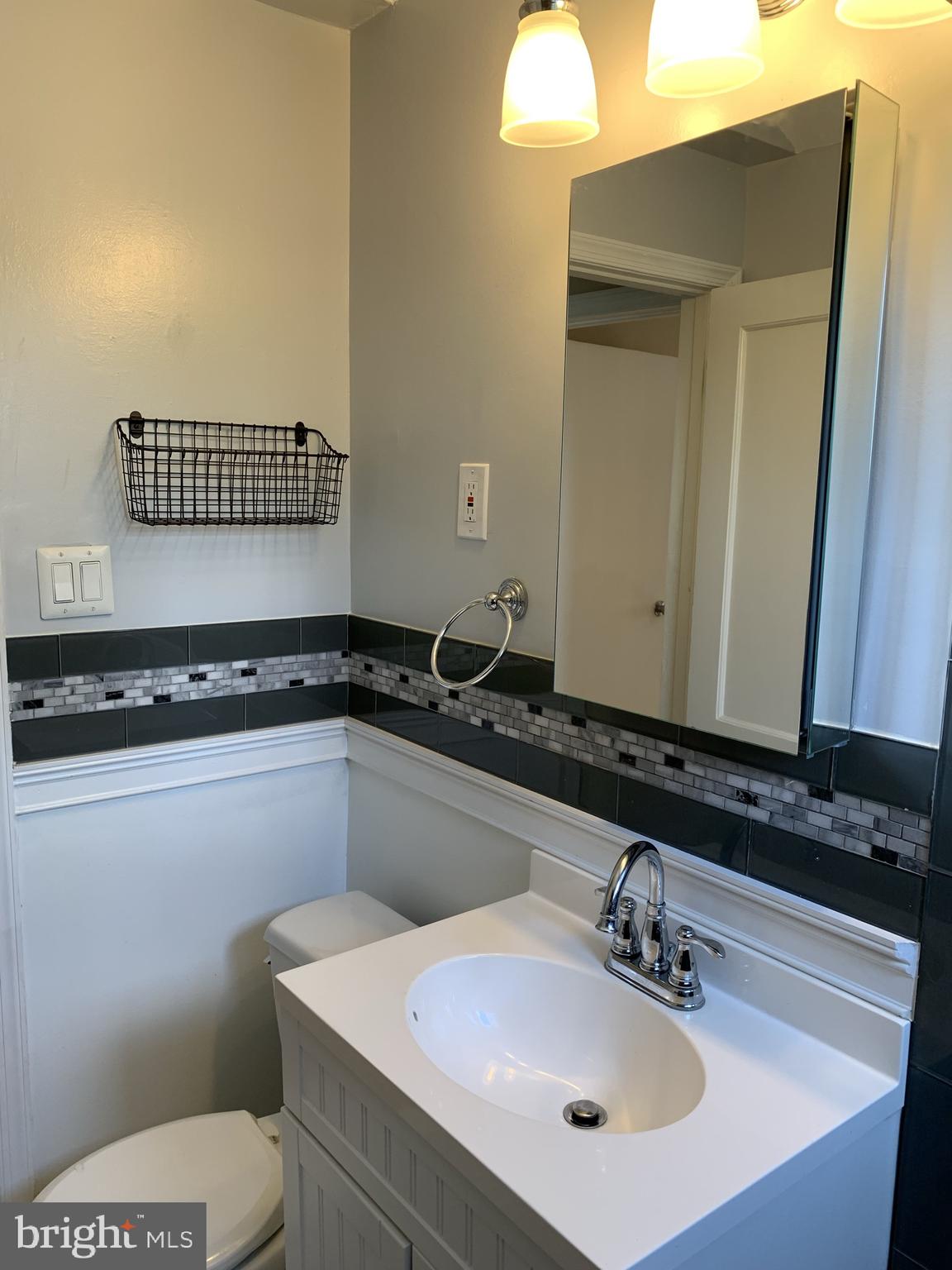 OAKCREST - Residential Lease