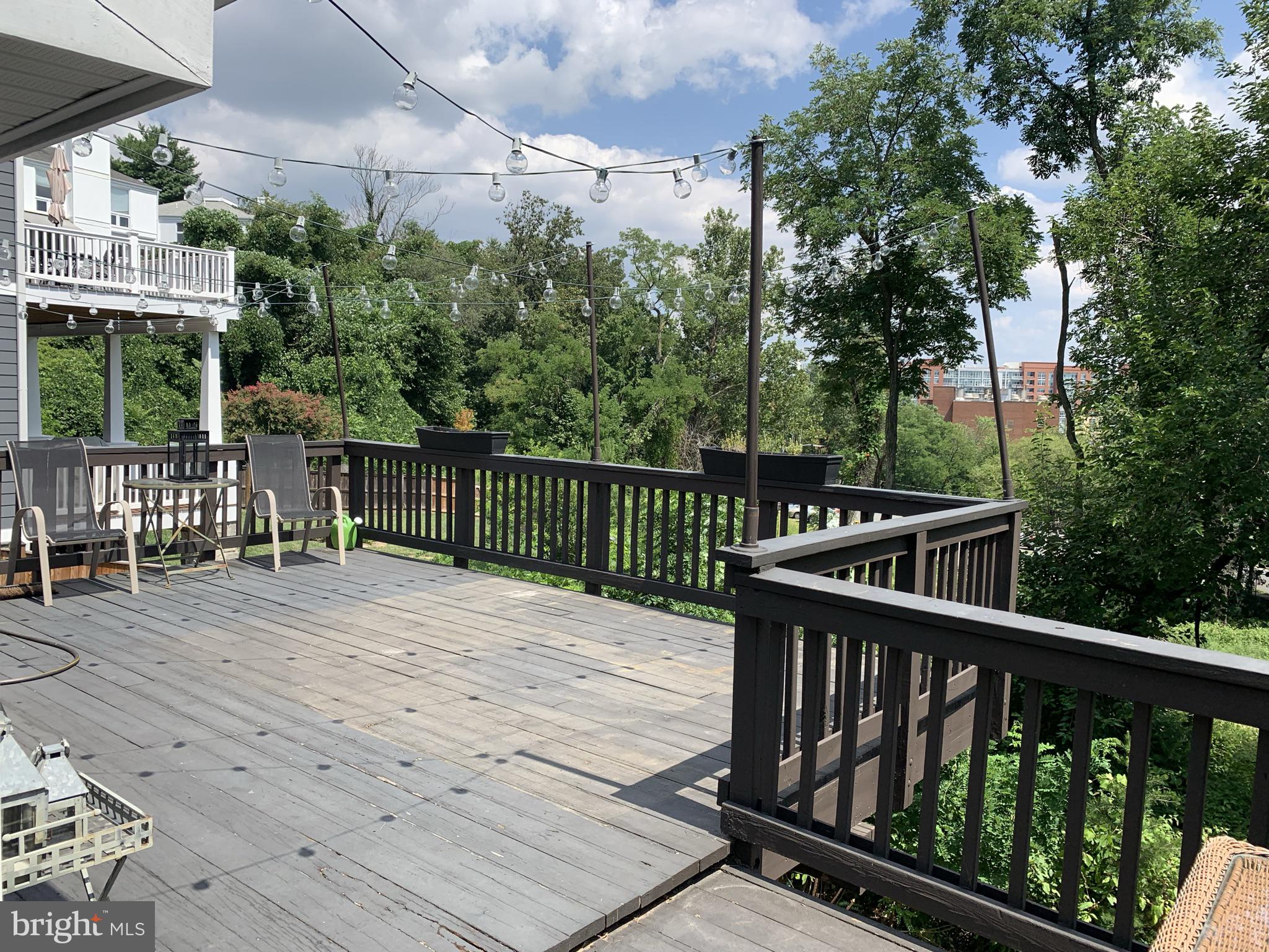 OAKCREST - Residential Lease