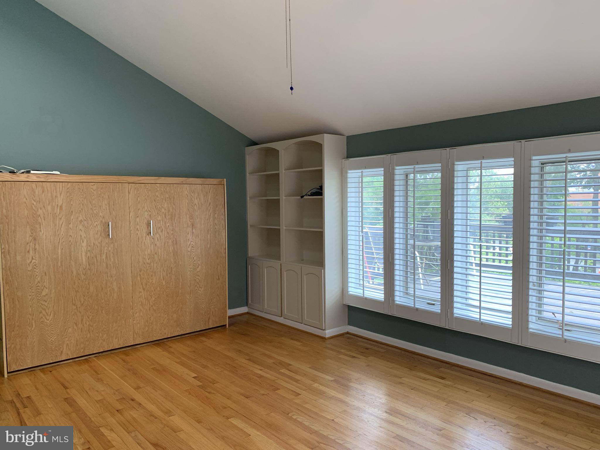 OAKCREST - Residential Lease