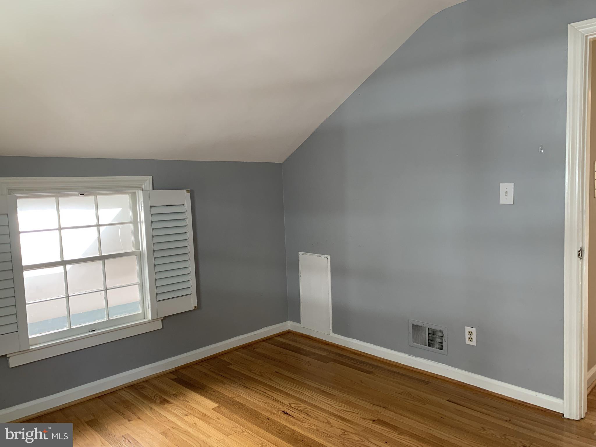 OAKCREST - Residential Lease